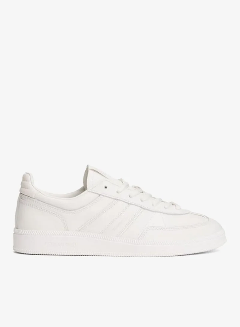 The Greenwich Edge Low Top Sneakers