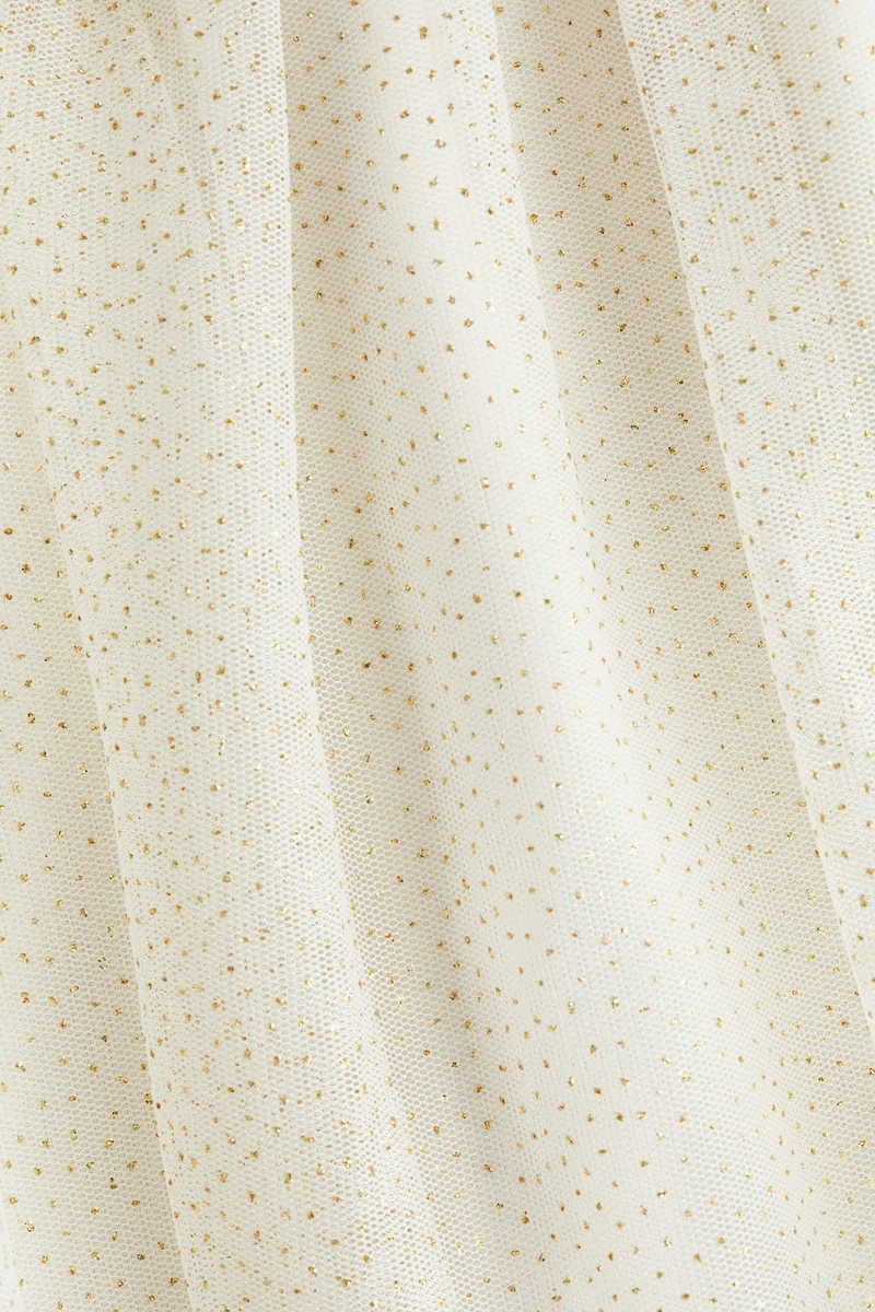 اتش اند ام فستان بنمط سويت-شيرت وتنورة من التول