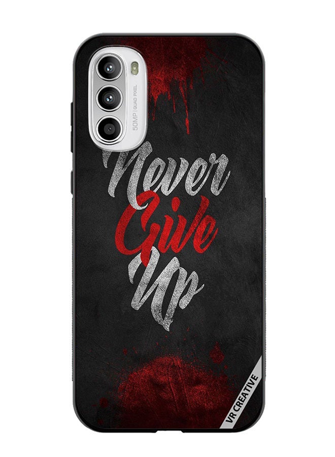 VR CREATIVE غطاء حماية لهاتف موتورولا موتو G82 بتصميم لا تستسلم متعدد الألوان - Image 1