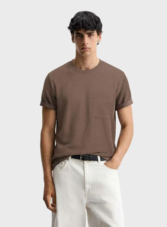 Men Boxy Fit Textured Crew Neck Half Sleeves Crew Neck T-Shirt