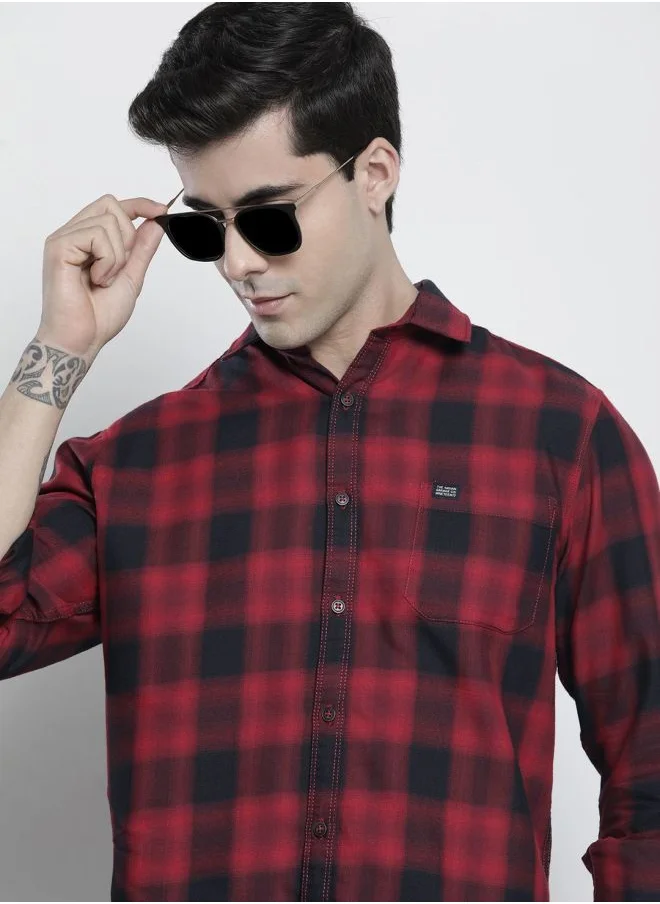 The Indian Garage Co Men Regular Fit Checkered Full Sleeves Spread Collar Casual Shirt