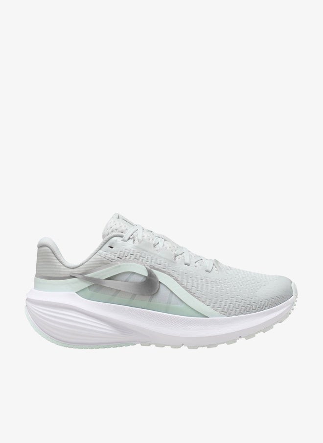 Nike Downshifter 14 - Image 1