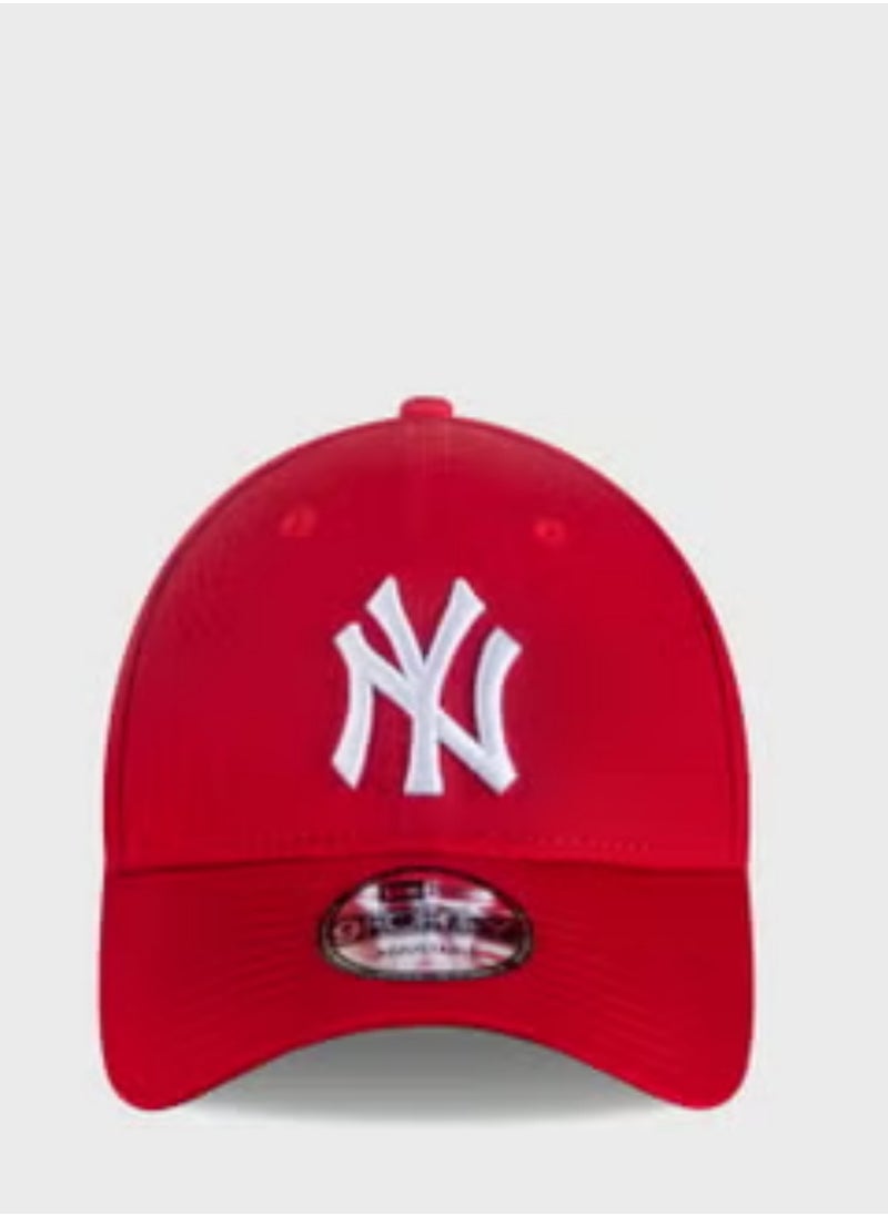Generic - 9Forty MLB New York Yankees Cap - Image 1