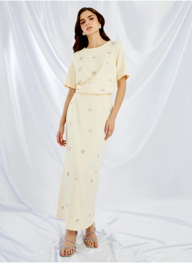 Styli Embellished Short Sleeve Top and Skirt Co-Ords