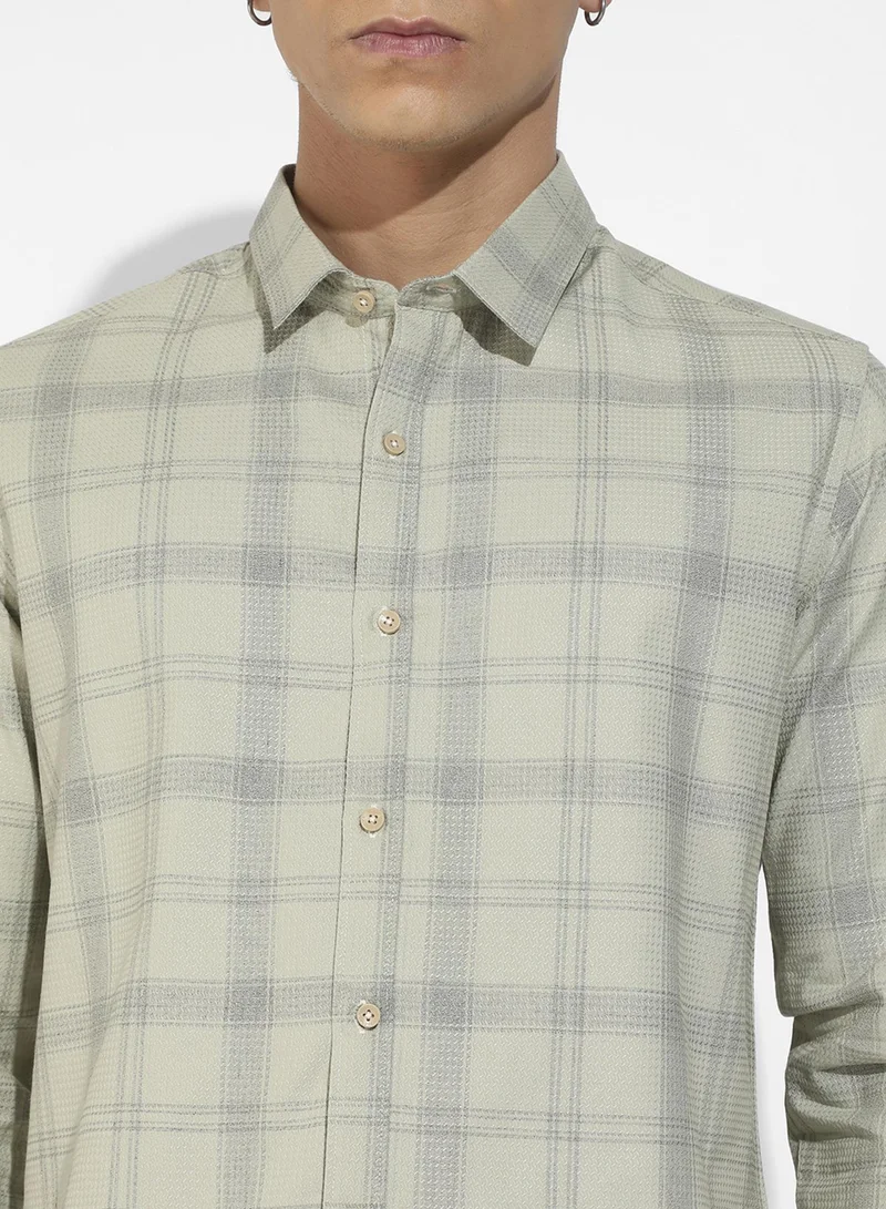 Campus Sutra Campus Sutra Men's Sage Green Tartan Plaid Shirt For Casual Wear | Spread Collar | Long Sleeve | Button Closure | Cotton Viscose Poly Shirts Crafted With Comfort Fit For Everyday Wear