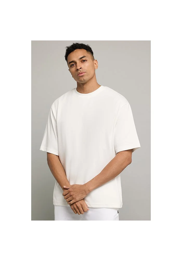 أر أند بي Solid T-Shirt with Crew Neck and Short Sleeves