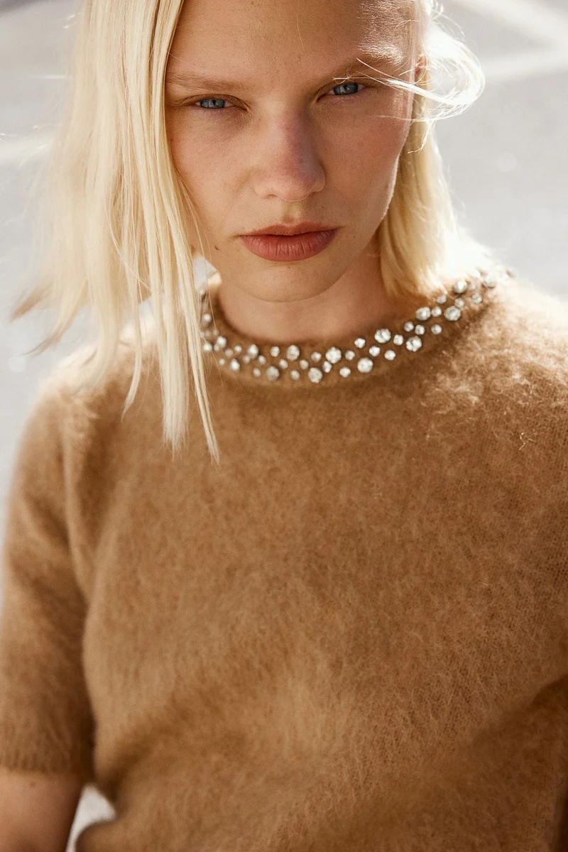 اتش اند ام Embellished Mohair-Blend Top