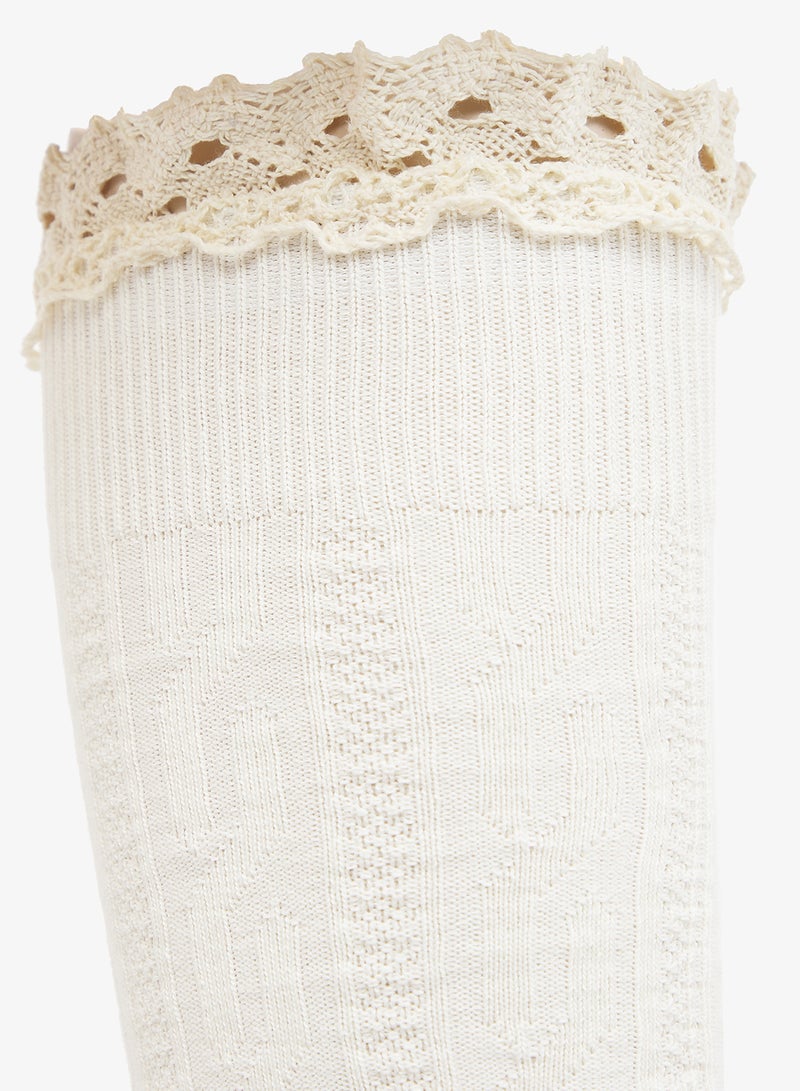 جينجر جوارب فوق الركبة بتفاصيل دانتيل - Image 2