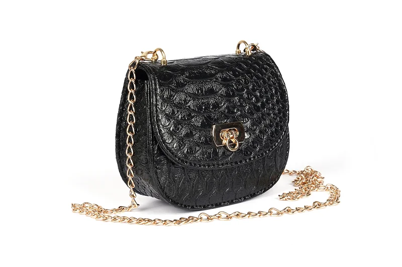 Cuple Small bag with a modern embossed design, in black color with a golden metal lock and an elegant .
