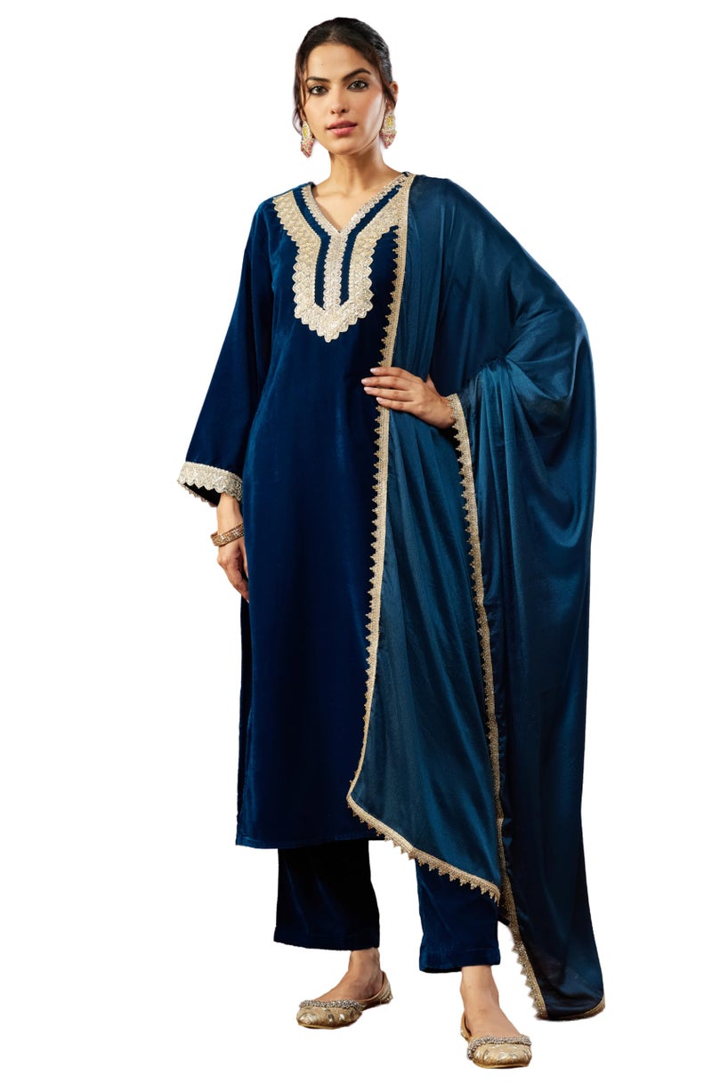 Janasya Women's Teal Blue Velvet Embellished Straigh Kurta Set(JAB25ST03281-XL) - Image 1