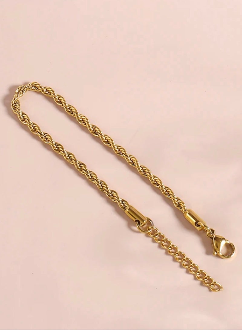 Casual collection Elegant & High Quality 316L Stainless Steel Gold Plated Bracelet For Women - Image 4