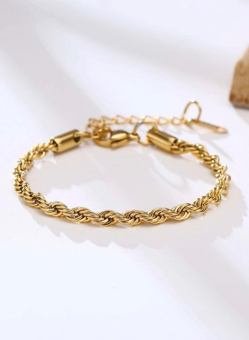 Casual collection Elegant & High Quality 316L Stainless Steel Gold Plated Bracelet For Women - Image 3