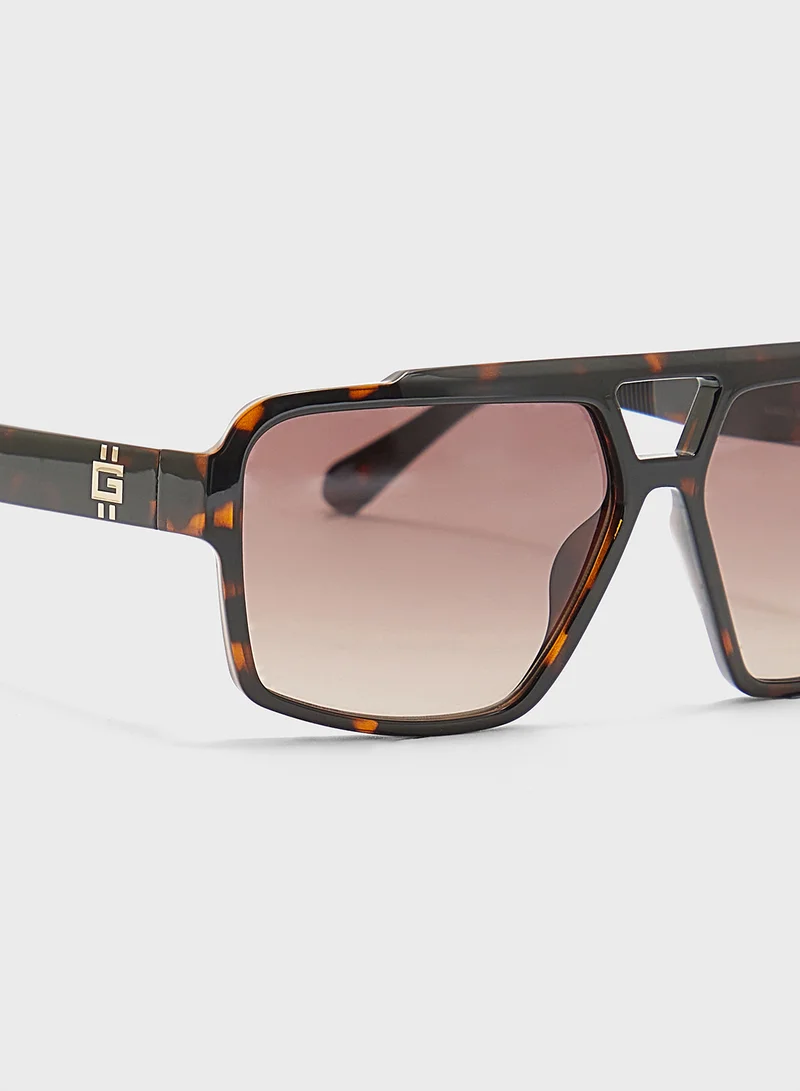 GUESS Gu0022352F61 Wayfarers Sunglasses