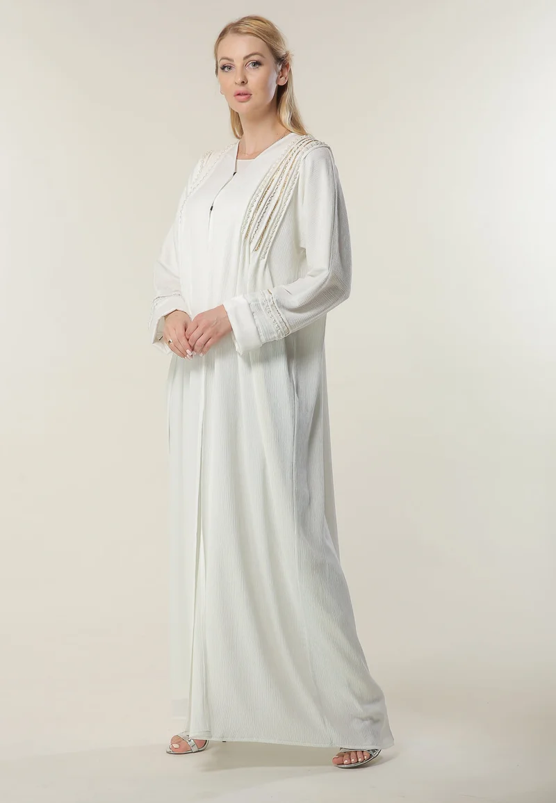 Moistreet  Embroidered Colorblock Abaya for Women | Best Price UAE