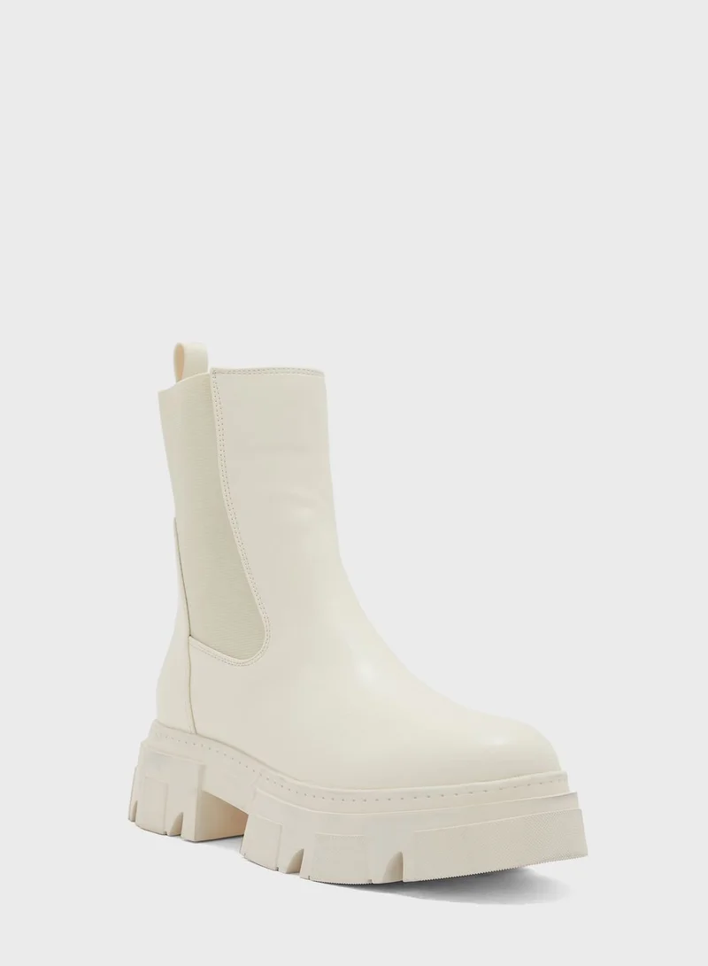 PUBLIC DESIRE Edgy Ankle Boot