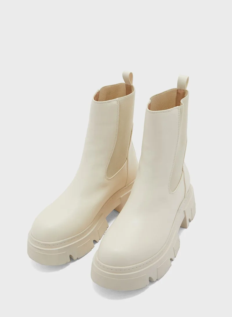 PUBLIC DESIRE Edgy Ankle Boot