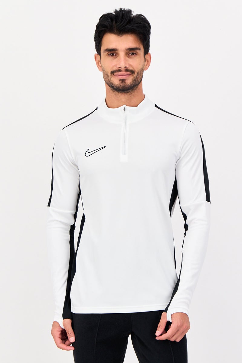 Nike تي شيرت كرة القدم للرجال بأكمام طويلة، أبيض - Image 1