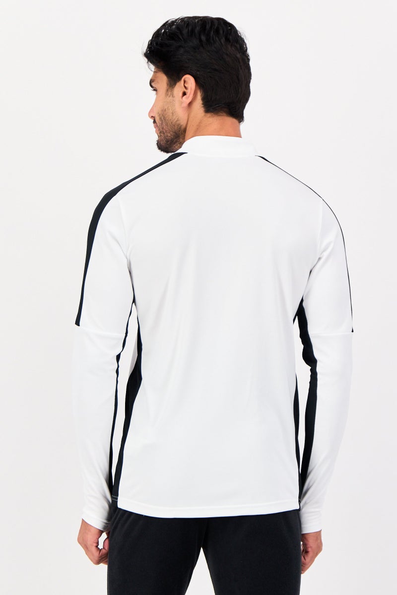 Nike تي شيرت كرة القدم للرجال بأكمام طويلة، أبيض - Image 3