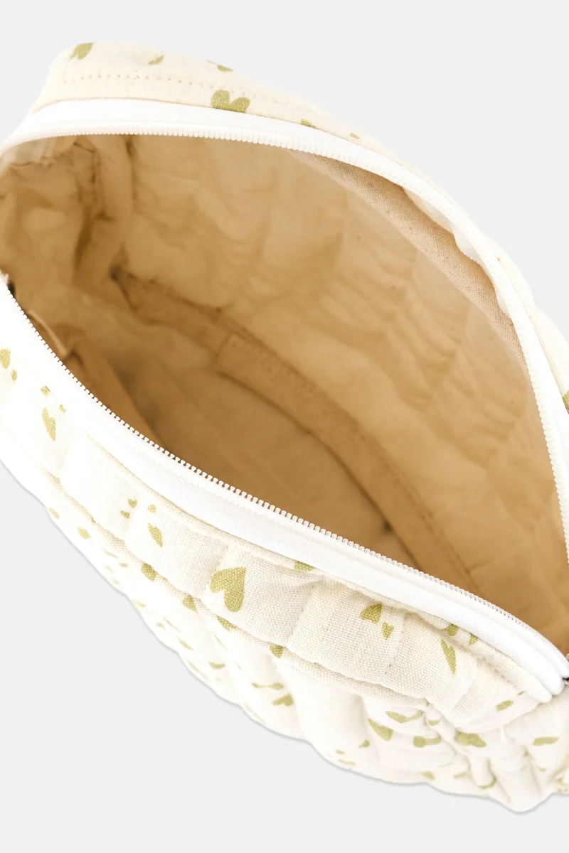 Muy Mucho Heart Print Toiletry Bag 21 L x 16 W x 7 H cm, Ivory
