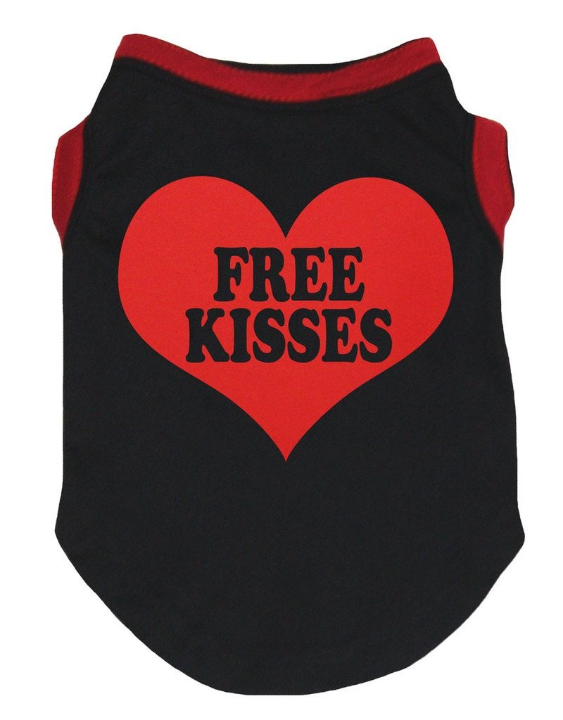 Petitebella 'Free Kisses' Heart Puppy Dog Shirt (Black/Red, XXX-Large) - Image 1