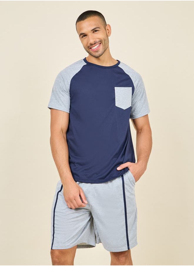 Styli - Raglan Sleeve Contrast Pocket T-shirt and Short Set - Image 1