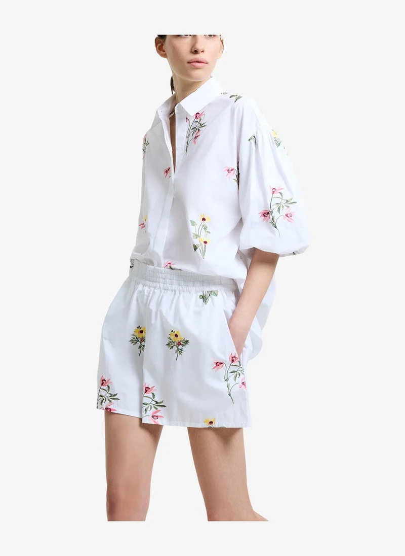 فرنش كونكشن Women's Cotton Floral Embroidered White Shorts
