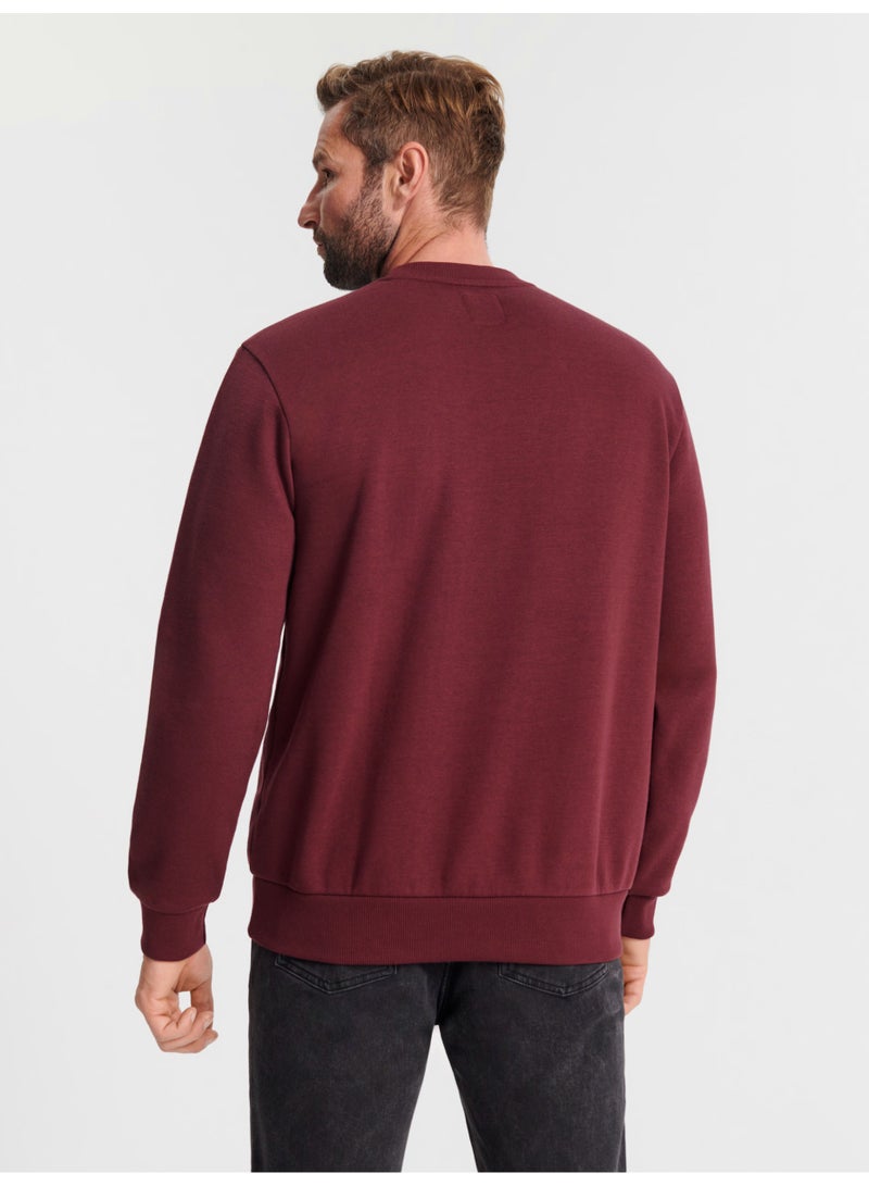 Sinsay Maroon “HELLOW!” Graphic Sweatshirt for Men – Relaxed Fit, Crew Neck, Soft Material - Image 2