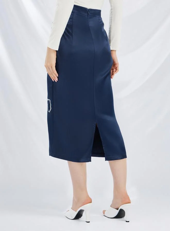 Styli Styli Embroidered Straight Fit Satin Midi Skirt