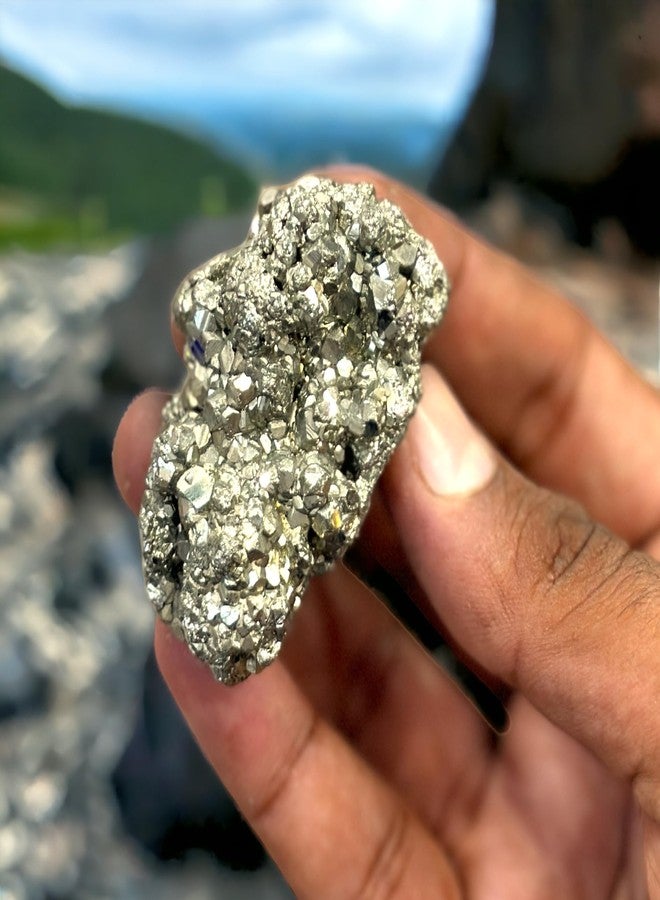 Exquisite Crystals حجر البيريت الأصلي من EX - حجر بيريت ذهبي طبيعي مُنشط للشفاء، وقوة الإرادة، وجذب المال، وفن الفاستو، والأعمال التجارية - بيريت أصلي معتمد (30-50 جرام) (80-100) - Image 4