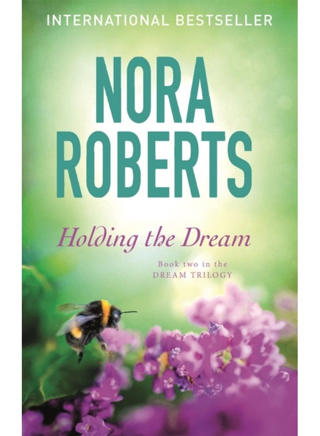 Holding The Dream Number 2 in series - Paperback