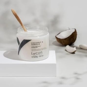 Lycon Coconut and Vanilla Sugar Body Scrub 520g - Image 3