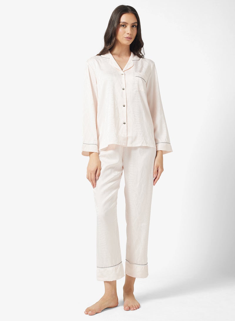 ايلا طقم بيجامة - Image 1