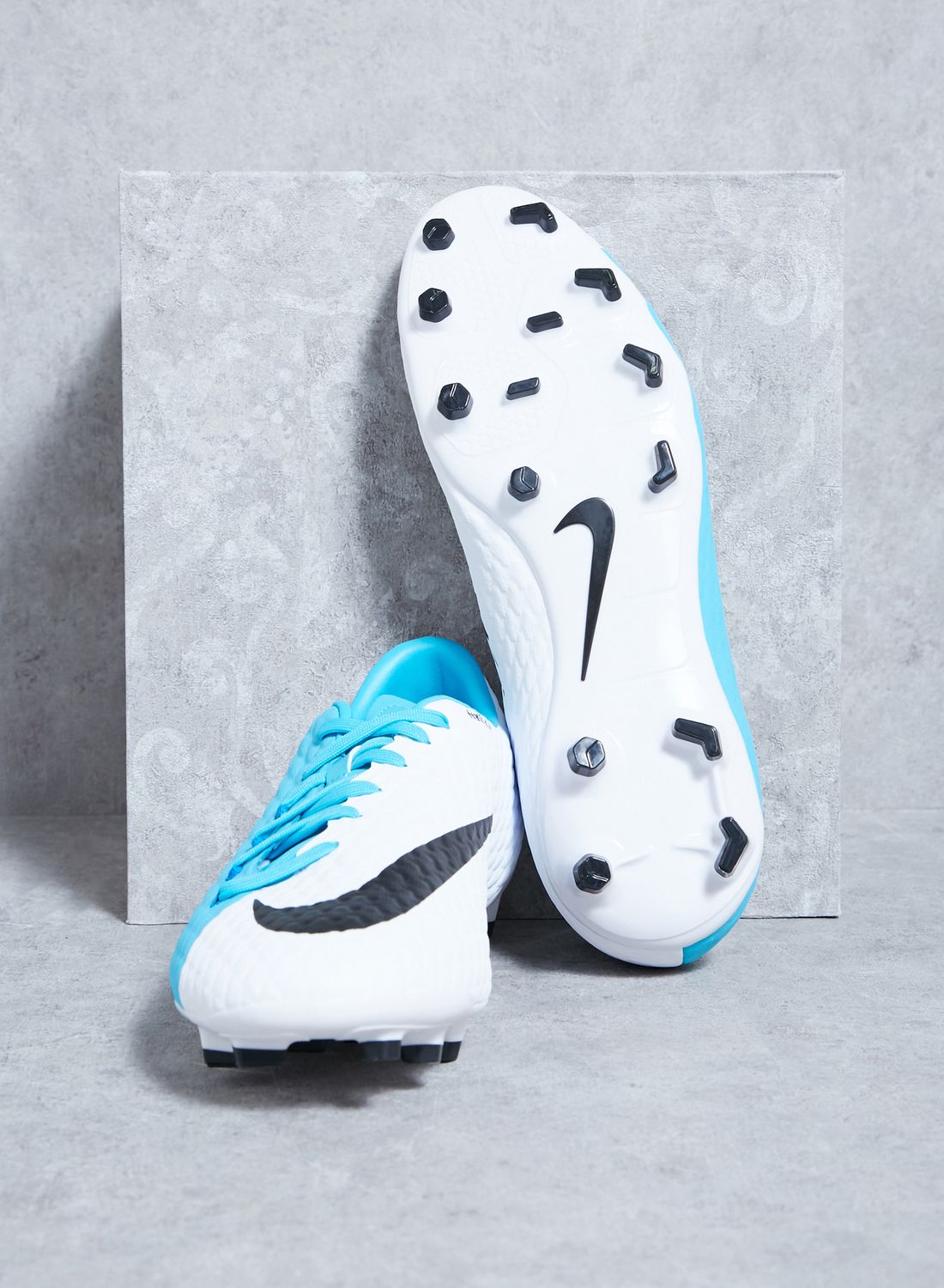Nike Hypervenom Phelon III FG for Men | Best Price Kuwait