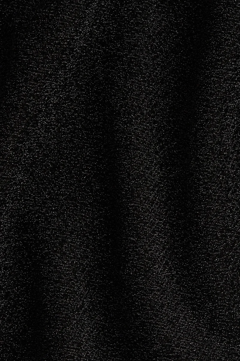 اتش اند ام تي-شيرت قصير