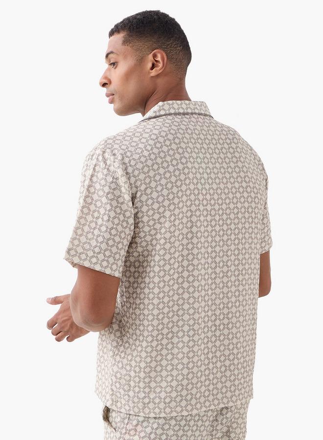 Emperor Regular Fit Printed Shirt with Camp Collar and Short Sleeves - Image 3