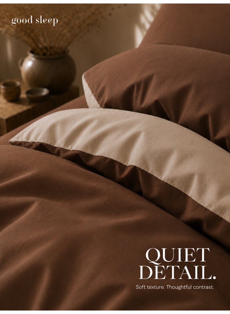 نوم جيد طقم غطاء لحاف كينج 6 قطع من Good Sleep | 220×240 سم | بني بلونين قابل للعكس | غطاء لحاف بسحاب مع شرشف بمطاط و4 أكياس وسائد | فائق النعومة ومقاوم للتجاعيد | صنع في دبي - Image 5