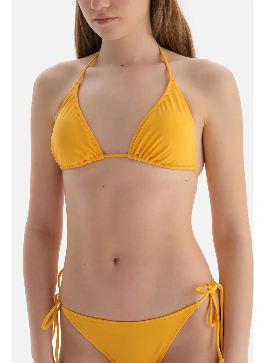 داجي Yellow Triangle Small Bikini Top