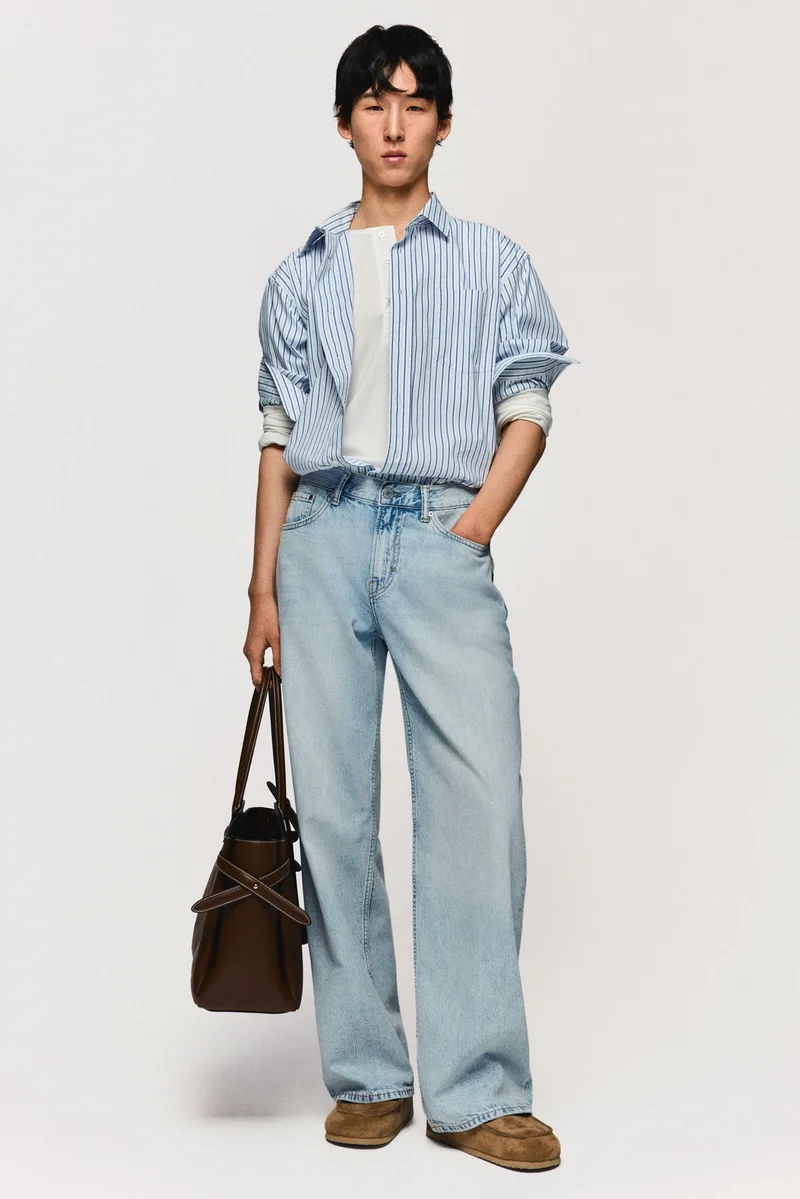 اتش اند ام جينز واسع بخصر منخفض وقصة مستقيمة الساق