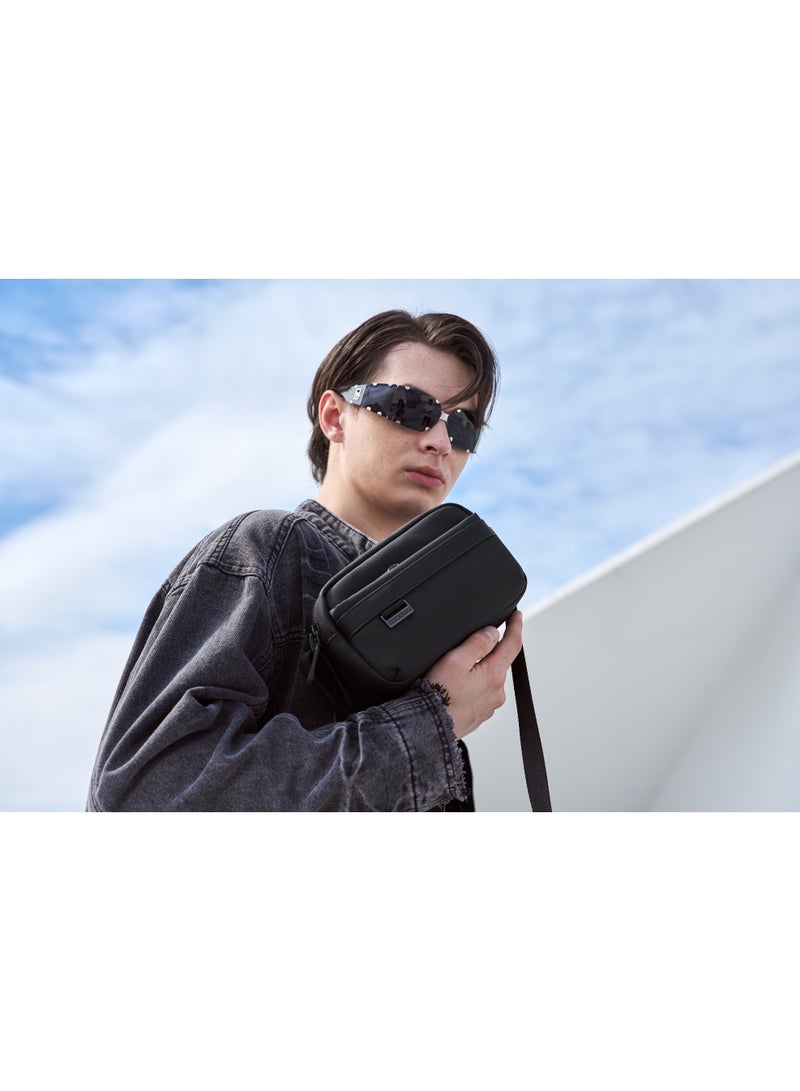 Arctic Hunter Men's Crossbody Shoulder Bag with Adjustable Strap and Smart Multi-Layer Organization for City, Casual Wear, Wallet, and Phone - Model KB00946 - Image 3