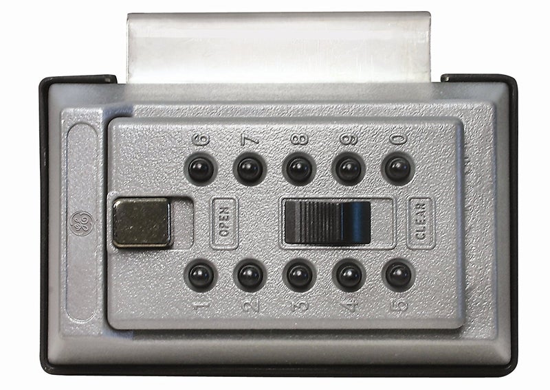 Kidde 001017 AccessPoint Over the Door Mount Key Safe , Gray - Image 4