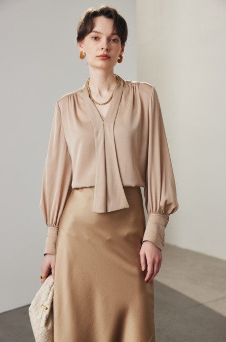 Silk Shirt Womens Spring and Summer 2025 New V-neck Strap Solid Color Elastic Double Joe Commuter Heavy Mulberry Silk Top brown amber tea