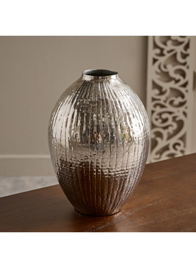Home Box Arizona Aluminium Sparkle Ribbed Spindle Vase 21.5 x 21.9 x 29 cm - Image 2