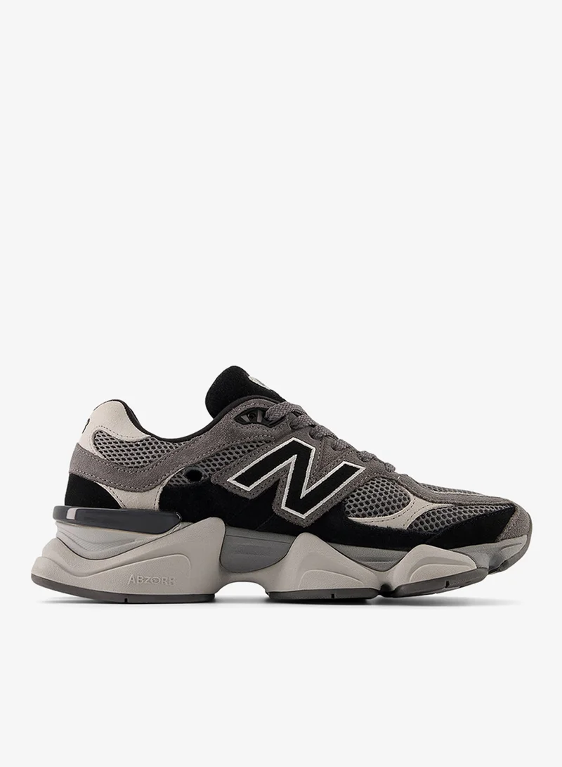 9060 Sneakers