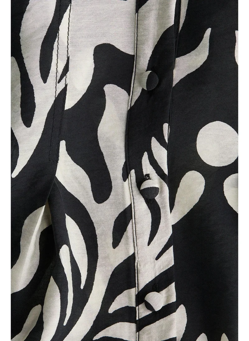H&M navy and white Tapered-waist dress for Women | Best Price UAE