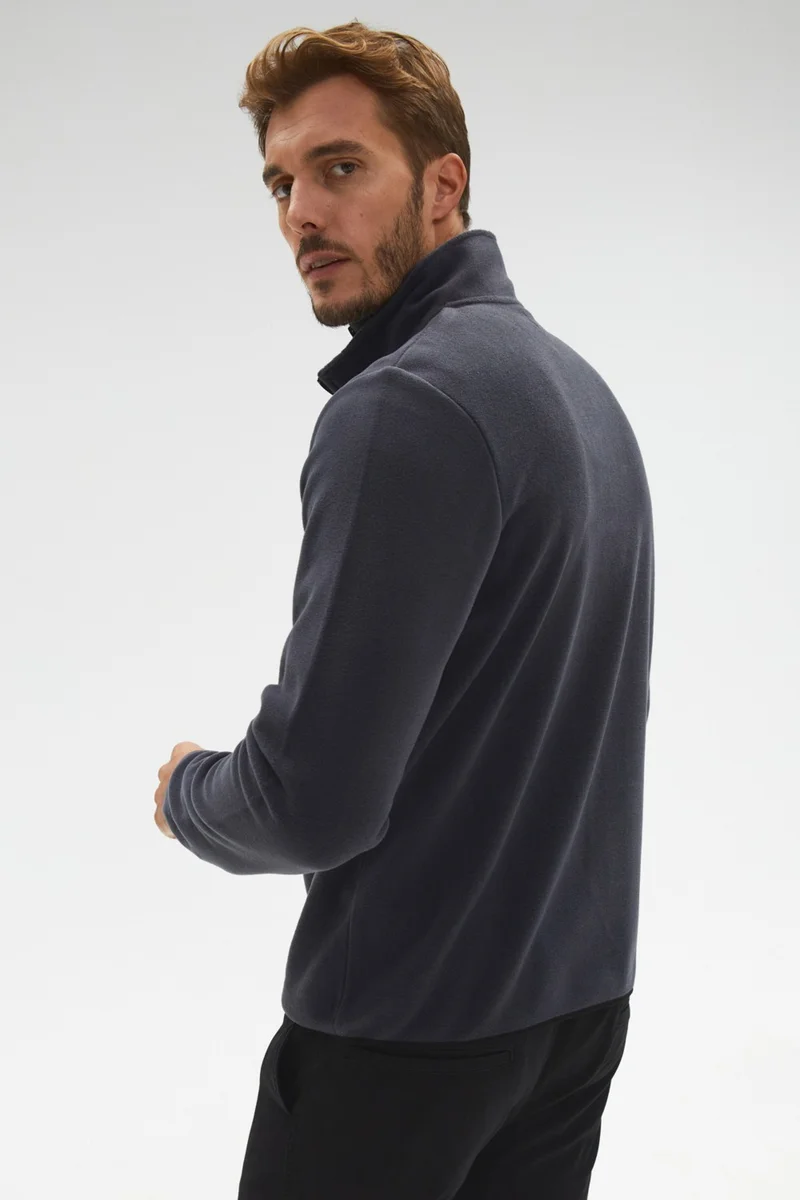جويستار Men's Regular Fit Half Zipper Fleece Sweatshirt