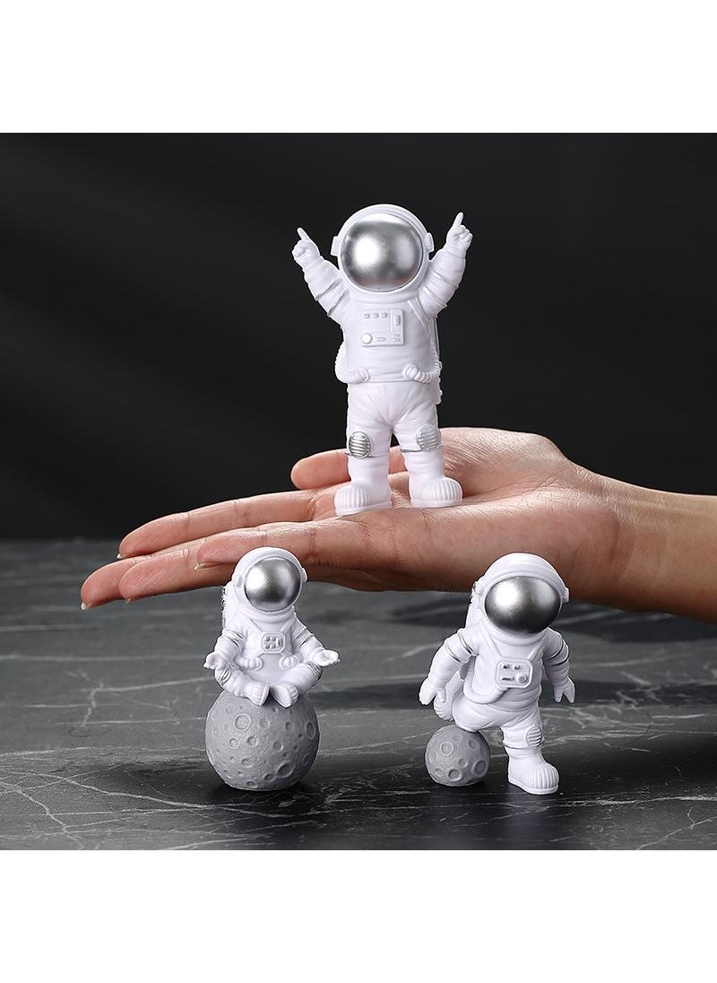 Bluejw 4-Piece Astronaut Figurine Statue Set Astronaut Figure Sculpture For Desktop And Tabletop Decor Resin Spaceman Planet Desk Ornament For Outer Space Themed Bedroom Decor Cake Toppers Decoration Model Set  - Image 5