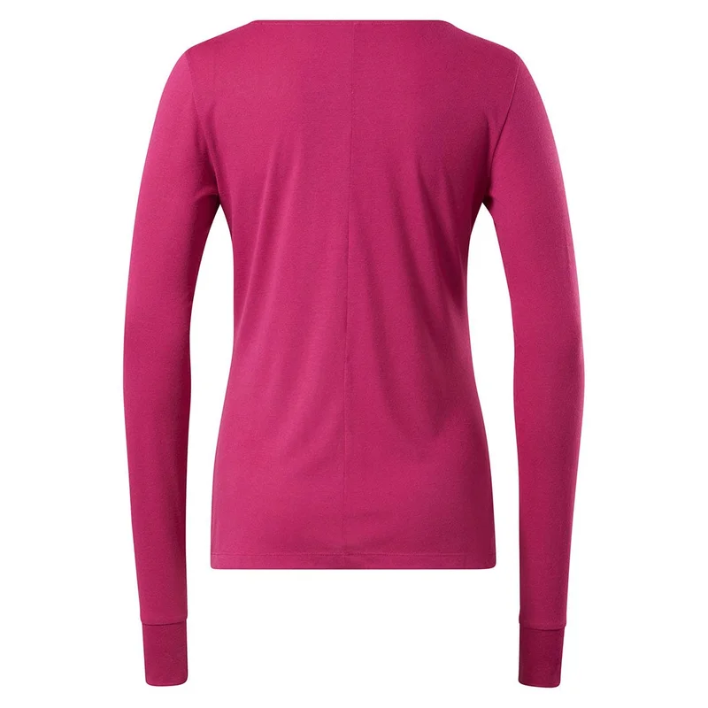 ريبوك A lightweight workout tee that's part of Reebok's [REE]CYCLED collection