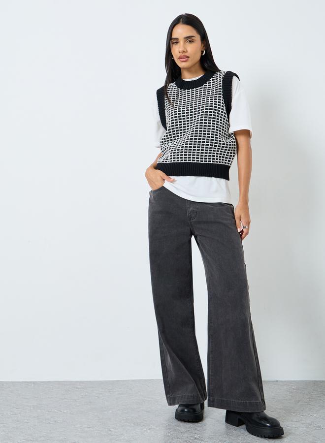 ستايلي بلوزة فيست بدون أكمام - Image 2