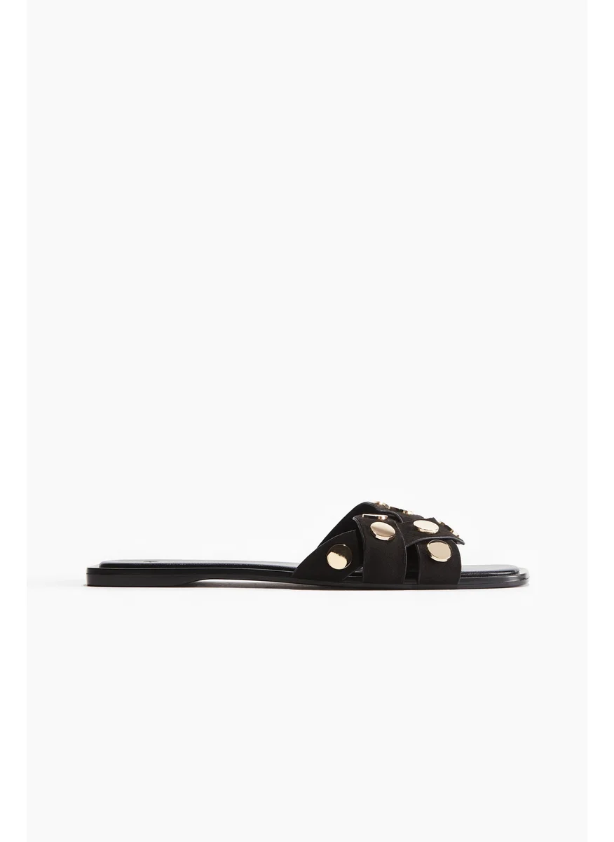 اتش اند ام Braided Sandals
