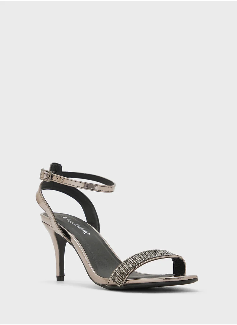 جينجر Metallic Mid Heel Sandal